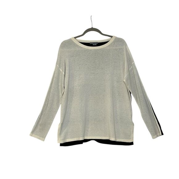 Vince Cashmere Cream and Black Crew Neck SweaterSize M